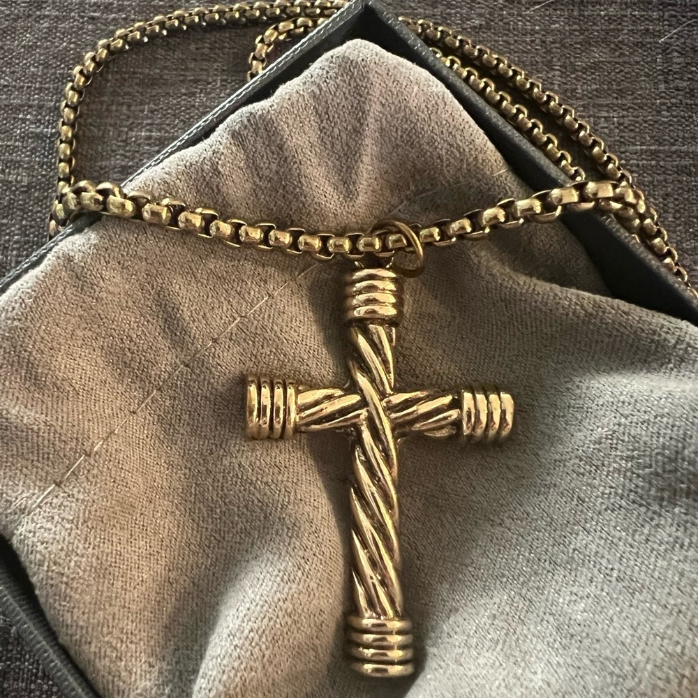Beautiful Cross Necklace